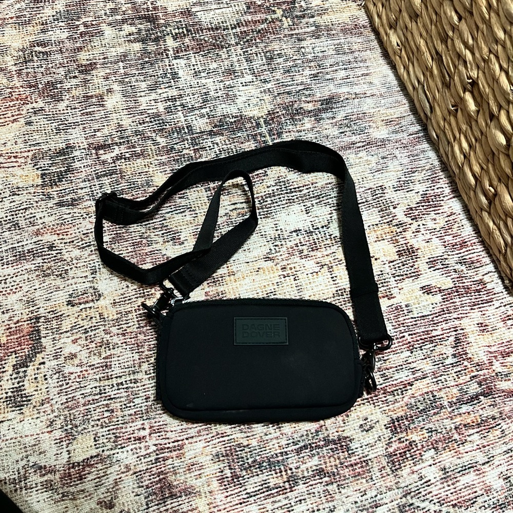 Dagne Dover Black Crossbody Bag
